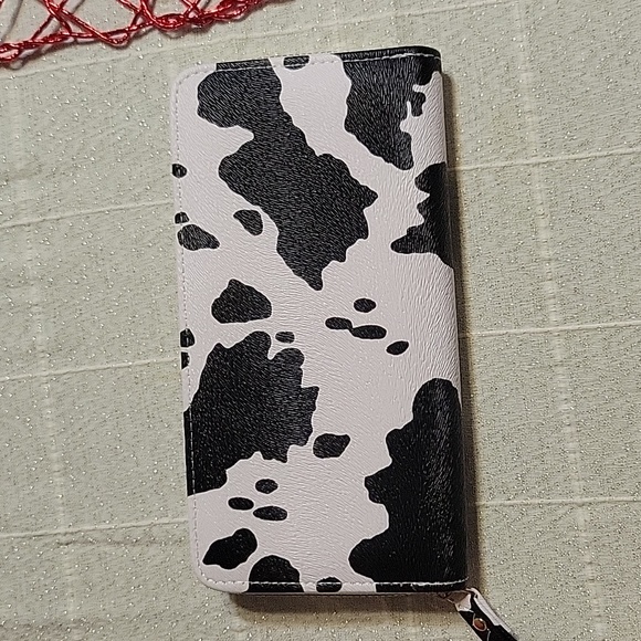 unbranded Handbags - NWOT BLACK & WHITE WALLET COW PRINT